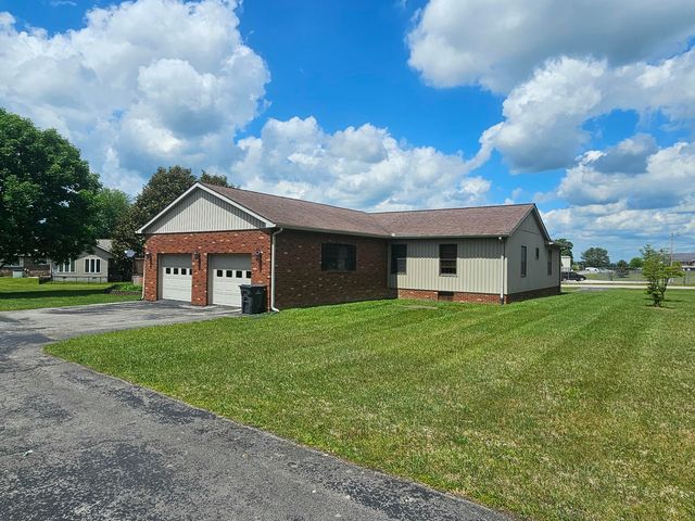 225 Potter Lane, Morehead, KY 40351