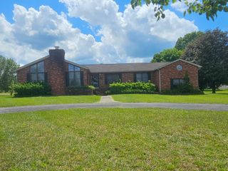 225 Potter Lane, Morehead, KY 40351