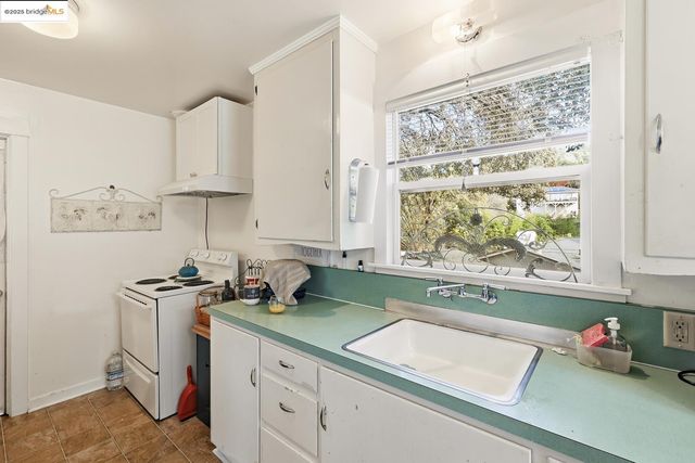 369 Barretta ST, Sonora, CA 95370