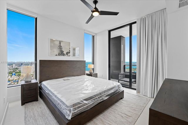 159 NE 6th St 4815, Miami, FL 33132