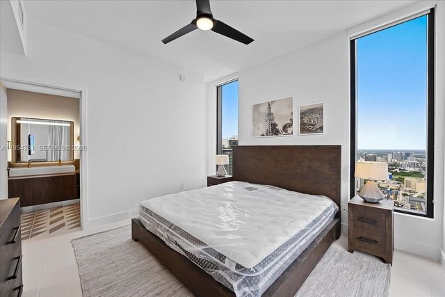 159 NE 6th St 4815, Miami, FL 33132