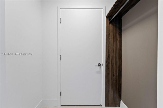 159 NE 6th St 4815, Miami, FL 33132