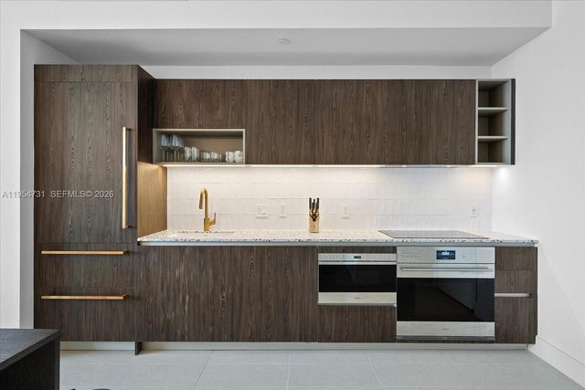 159 NE 6th St 4815, Miami, FL 33132