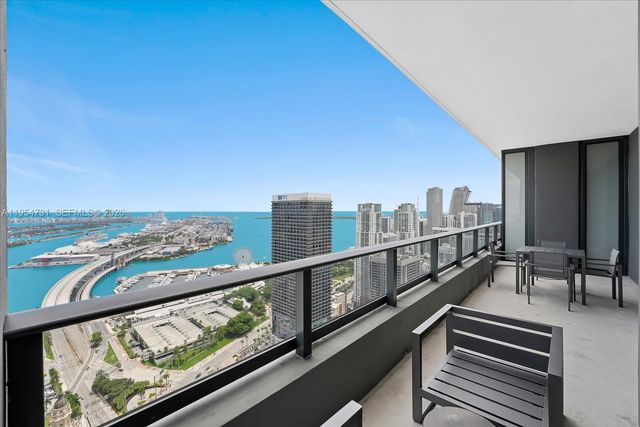 159 NE 6th St 4815, Miami, FL 33132