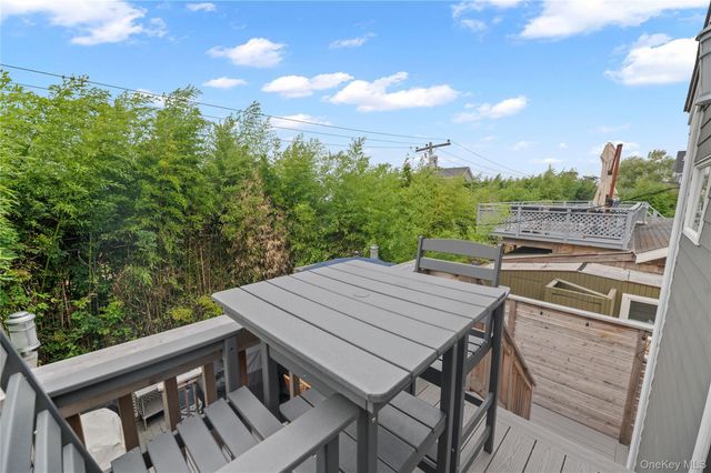29 Bungalow Walk, Ocean Beach, NY 11770