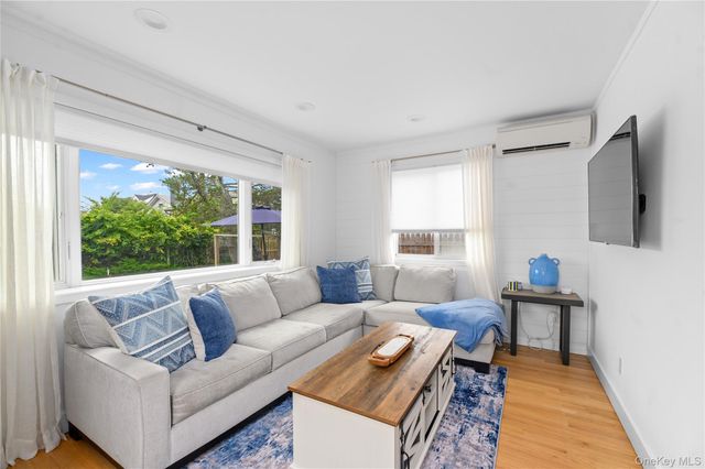 29 Bungalow Walk, Ocean Beach, NY 11770