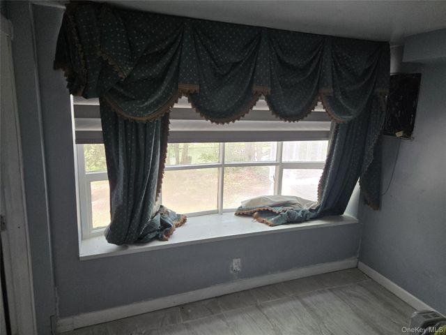 13 S Shore Drive, Middletown, NY 10940
