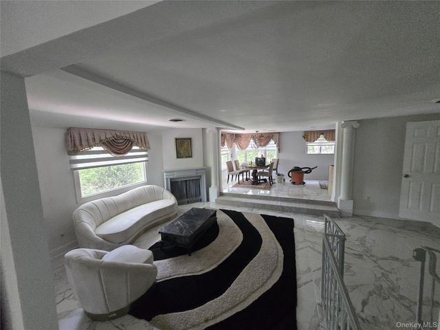 13 S Shore Drive, Middletown, NY 10940