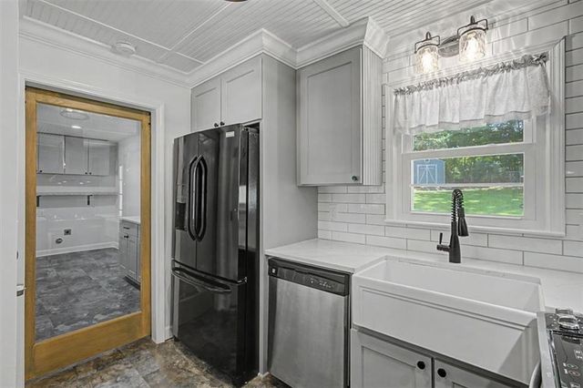 6501 Short Drive, Winston, GA 30187