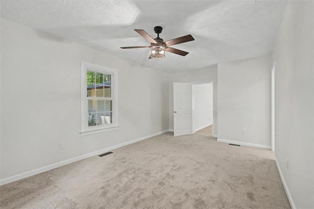 6501 Short Drive, Winston, GA 30187
