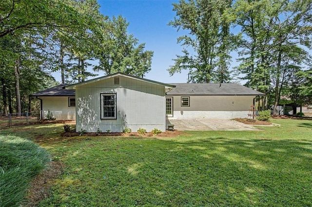 6501 Short Drive, Winston, GA 30187