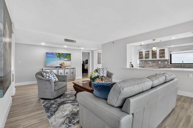 2917 S Ocean Boulevard, Highland Beach, FL 33487