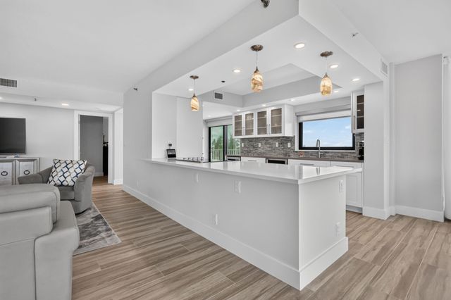 2917 S Ocean Boulevard, Highland Beach, FL 33487