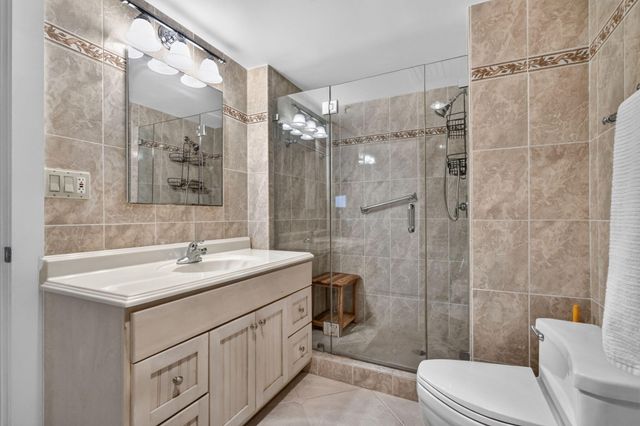 2917 S Ocean Boulevard, Highland Beach, FL 33487