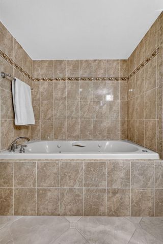 2917 S Ocean Boulevard, Highland Beach, FL 33487