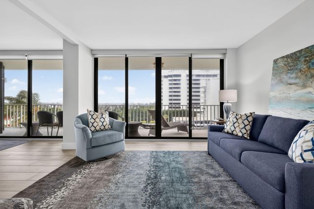 2917 S Ocean Boulevard, Highland Beach, FL 33487