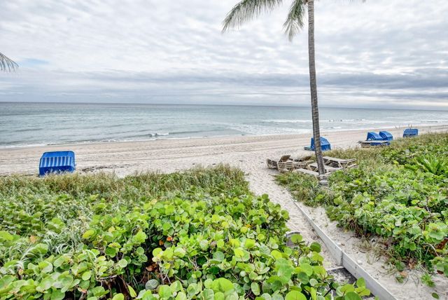 2917 S Ocean Boulevard, Highland Beach, FL 33487
