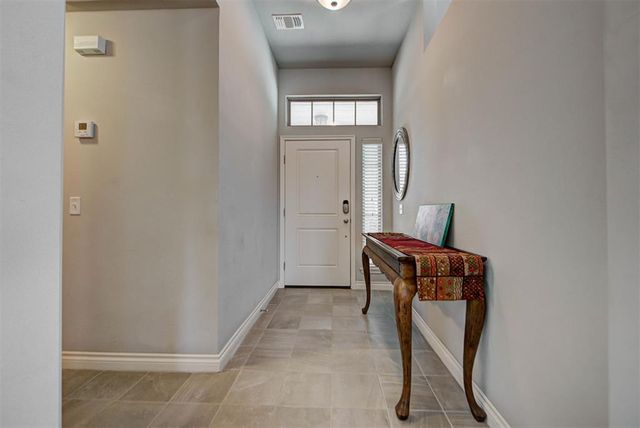 19112 Hecho Drive, Edmond, OK 73012