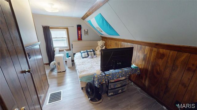 224 Vine Street, Greenville, IL 62246