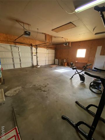 224 Vine Street, Greenville, IL 62246