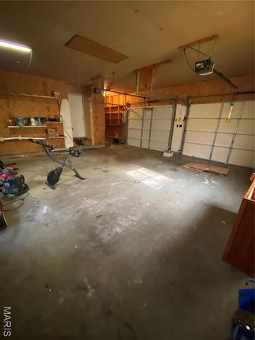 224 Vine Street, Greenville, IL 62246