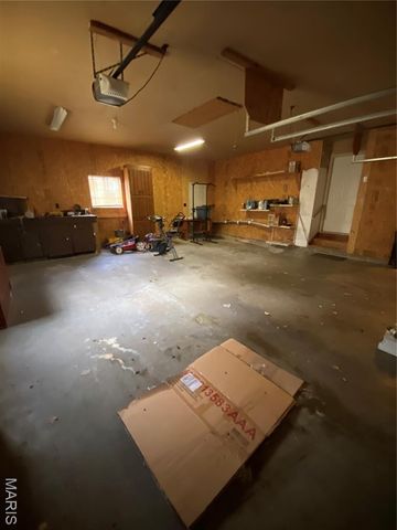 224 Vine Street, Greenville, IL 62246