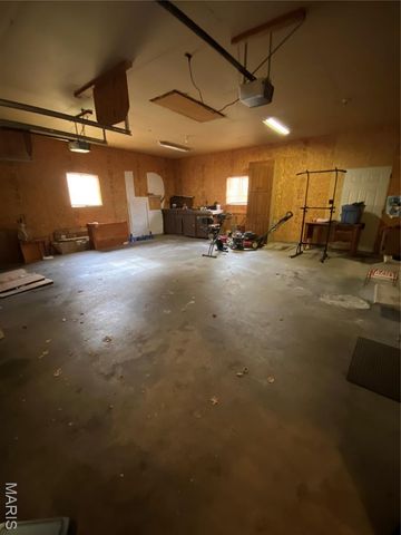 224 Vine Street, Greenville, IL 62246