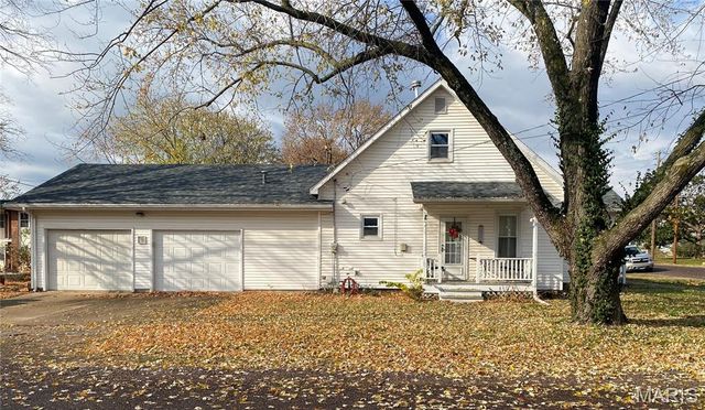 224 Vine Street, Greenville, IL 62246