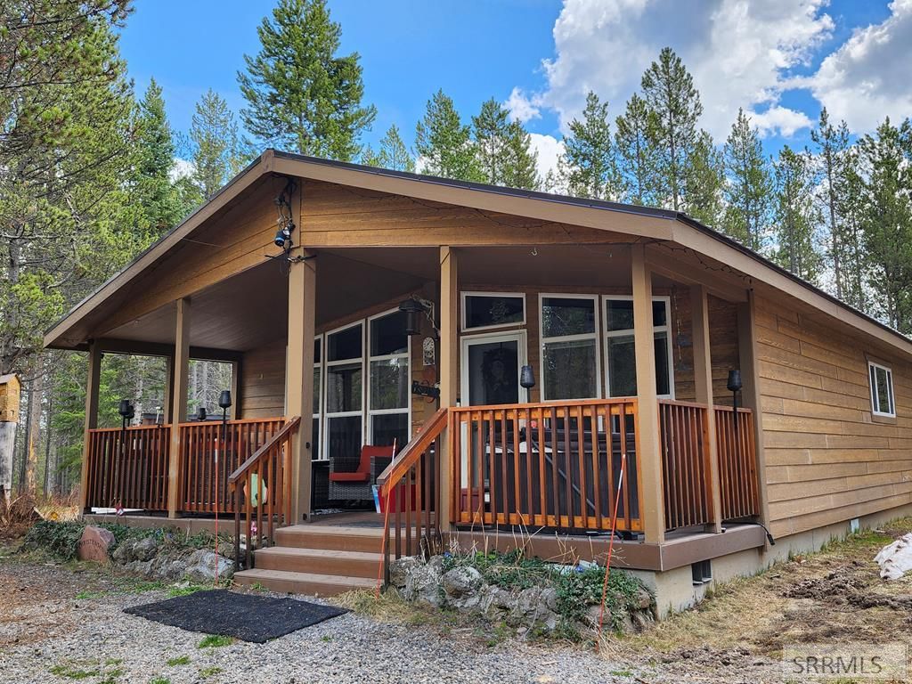 4056 Marlin Drive, Island Park, ID 83429