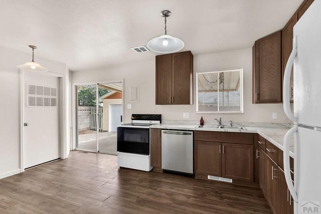 3825 Azalea St, Pueblo, CO 81005