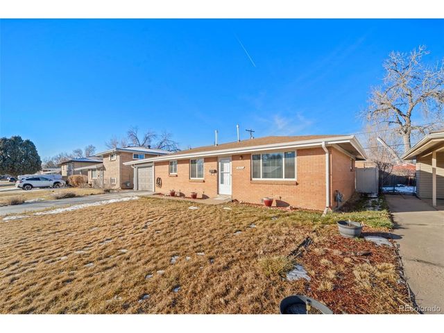 4693 Dudley St, Wheat Ridge, CO 80033