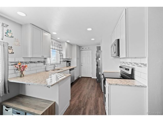 4693 Dudley St, Wheat Ridge, CO 80033