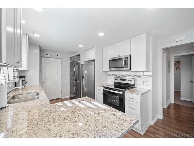 4693 Dudley St, Wheat Ridge, CO 80033