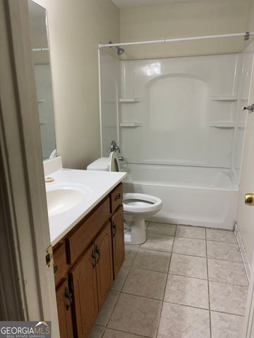 126 Oak Circle, Stockbridge, GA 30281