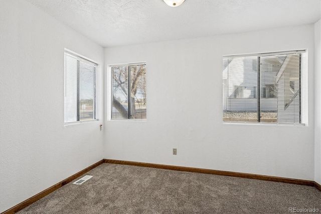 17050 E Ford Drive 102, Aurora, CO 80017