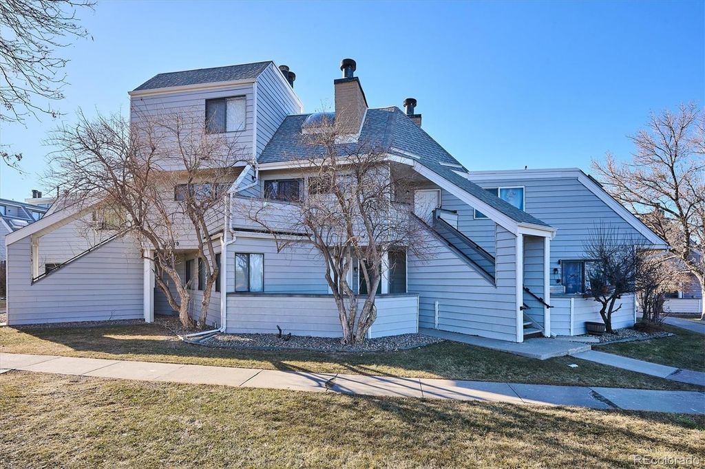 17050 E Ford Drive 102, Aurora, CO 80017