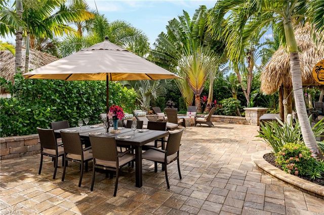 13411 Snook CIR, Naples, FL 34114