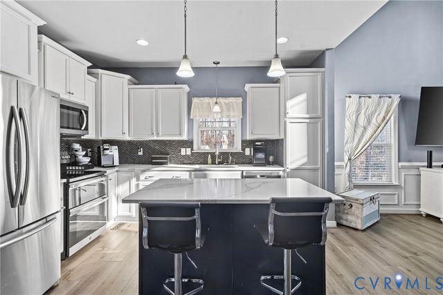 10548 Deerlake Dr, New Kent, VA 23124