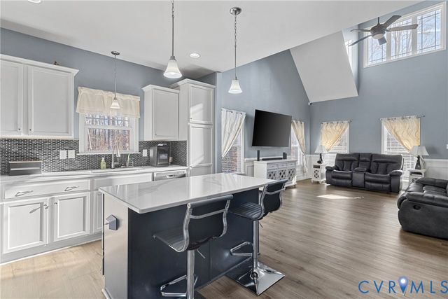 10548 Deerlake Dr, New Kent, VA 23124