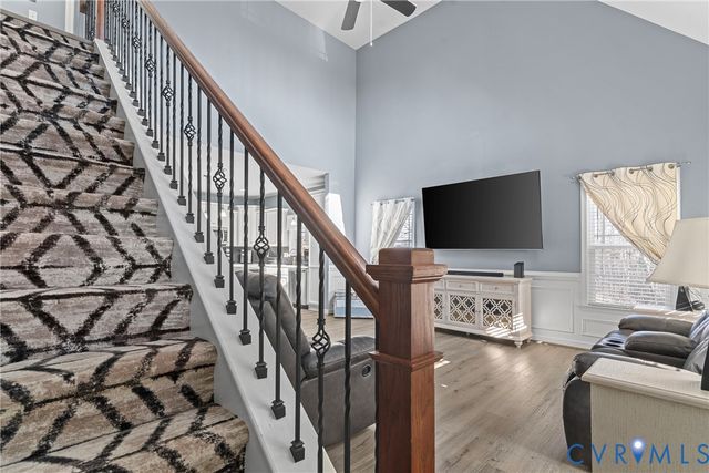 10548 Deerlake Dr, New Kent, VA 23124