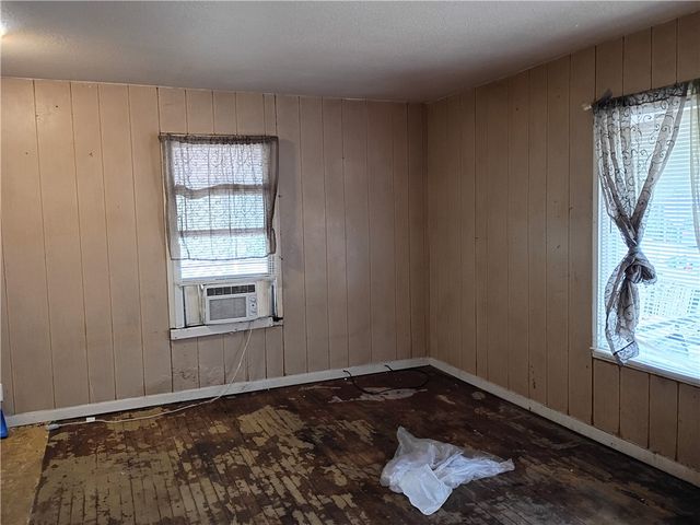 2141 Karen Dr, Corpus Christi, TX 78416