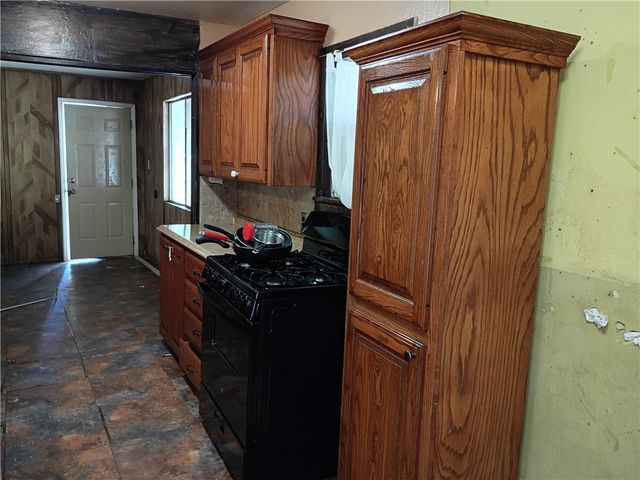 2141 Karen Dr, Corpus Christi, TX 78416
