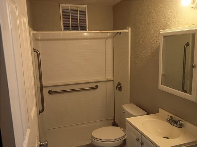 2141 Karen Dr, Corpus Christi, TX 78416