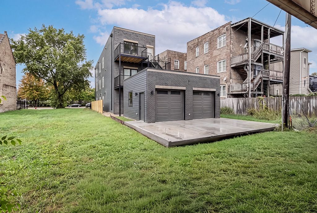 4623 S Prairie Avenue, Chicago, IL 60653 — photo 3