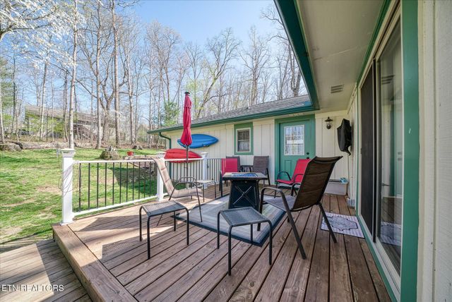 114 Lakeshire Drive, Crossville, TN 38558
