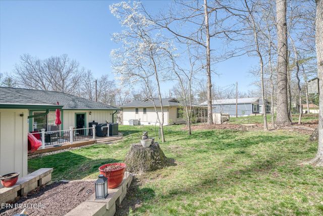 114 Lakeshire Drive, Crossville, TN 38558
