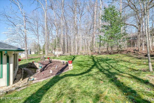114 Lakeshire Drive, Crossville, TN 38558