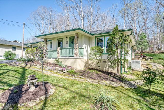 114 Lakeshire Drive, Crossville, TN 38558
