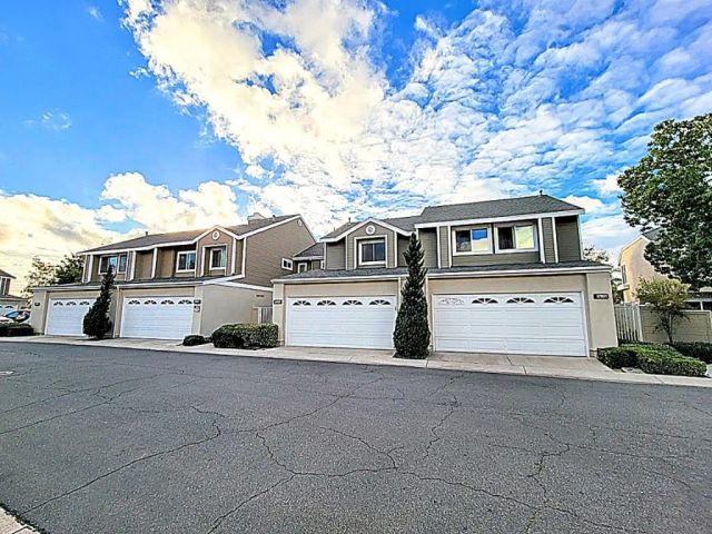 27835 BERWICK 38, Mission Viejo, CA 92691