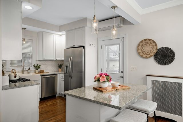 5200 York Avenue S, Minneapolis, MN 55410